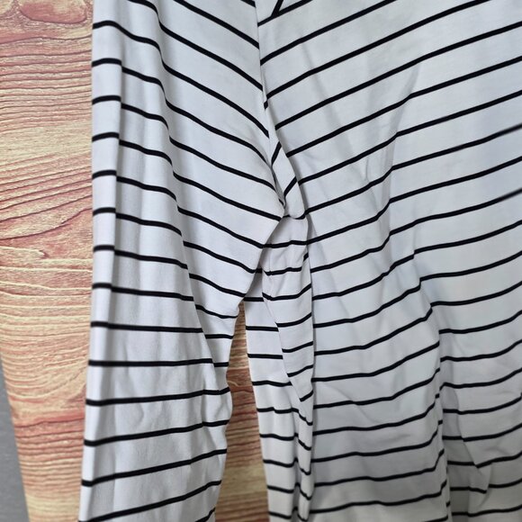 Chico’s Black & White Striped 3/4 Sleeve Top – Size 2 (Large) - Picture 3 of 6